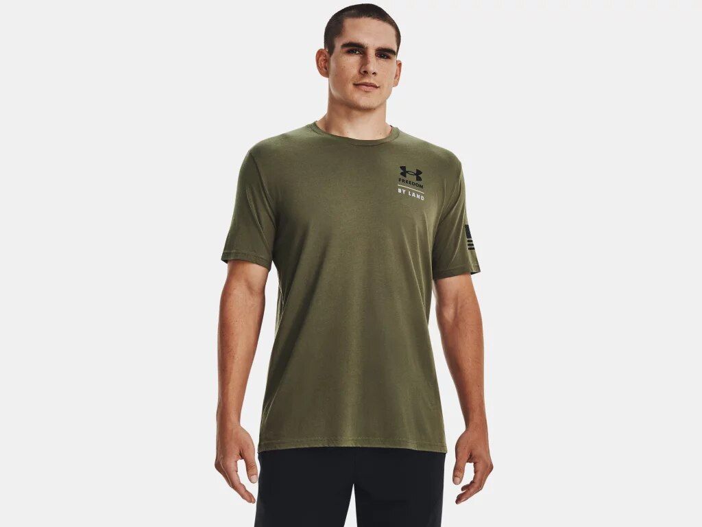 Under Armour Freedom by Land Short Sleeve T-Shirt offers lightweight comfort ideal for working out or lounging around with a stylish design.